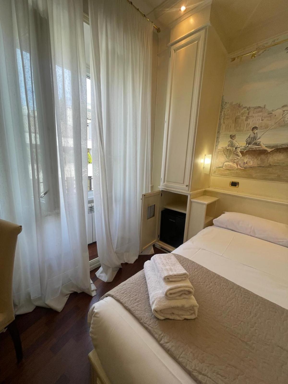 Dama Opera Elegantia Bed and breakfast *